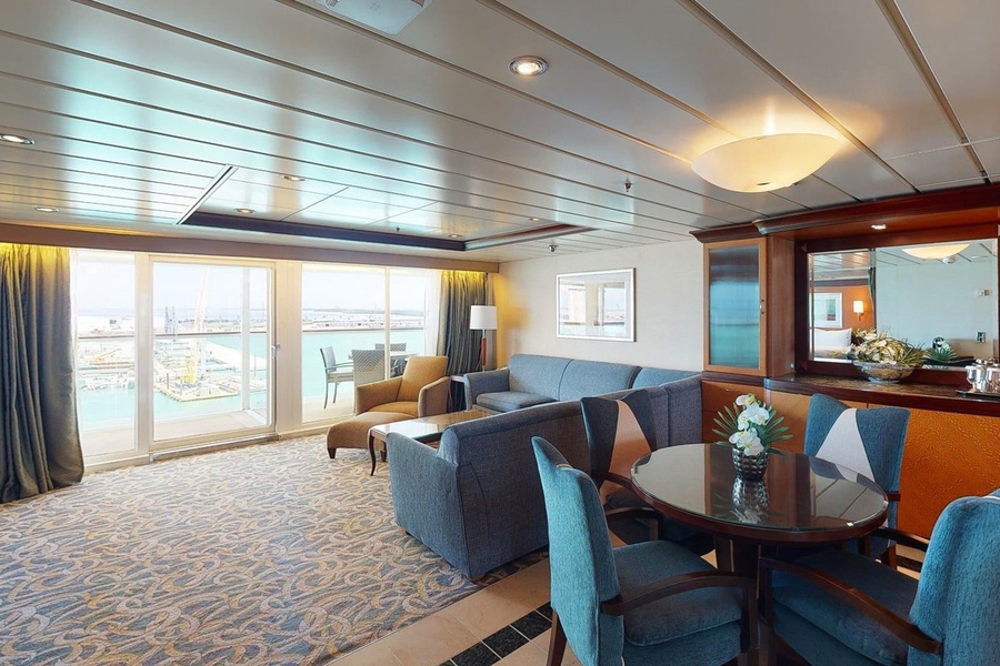 RCI, Independence of the Seas, Owners Suite .jpeg